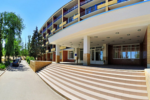 Гостиницы Волгограда у парка, "Старт" у парка - цены