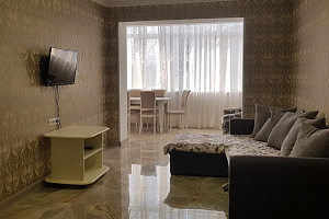 Квартиры Абхазии с кухней, 2х-комнатная Лакоба 114 с кухней
