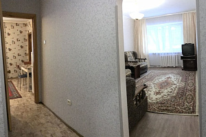Квартиры Владивостока 2-комнатные, "В центре в стиле восьмидесятых" 2х-комнатная 2х-комнатная - раннее бронирование