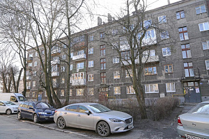 «В Центре у озера» апартаменты