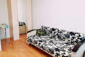 Квартиры Бугульмы на месяц, квартира-студия Газинура Гафиатуллина 31 на месяц - цены