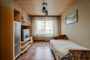 Квартира в , "На Кубинке-1" 2х-комнатная - фото