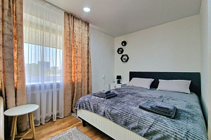 «У Дома Coвeтов» 1-комнатная квартира