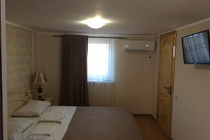 &quot;У моря&quot; мини-отель в Сухуме, Красноармейский тупик, 7 фото 11