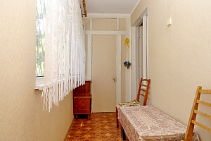 2х-комнатная квартира Судакская 6 в Алуште фото 8