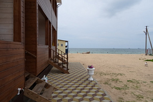 Базы отдыха Голубицкой рядом с пляжем, "Апартаменты Эко-Апарт AZOVsky" рядом с пляжем - забронировать