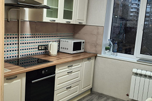 &quot;GRANADA Тагилстроевская 5&quot; 2х-комнатная квартира