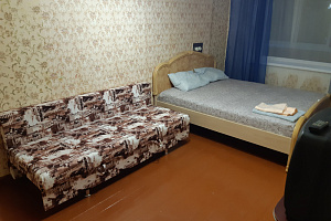 Гостиницы Златоуста 4 звезды, 2х-комнатная Гагарина 1 линия 9 4 звезды - цены