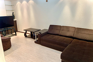 4х-комнатная квартира Гагарина 9