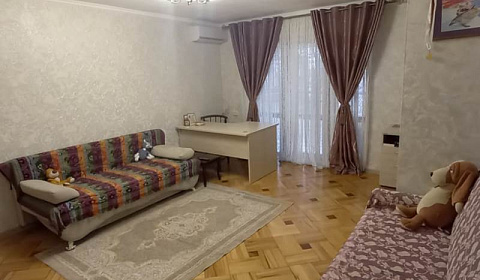 Фото объекта «1-комнатная квартира Адлейба 232 в Сухуме», 1