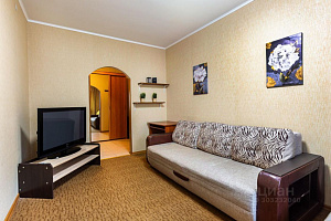 1-комнатная квартира Фермское 32 эт 2