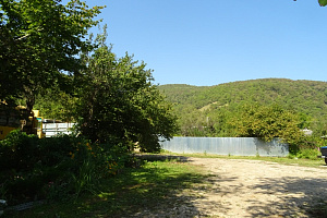 Гостевые дома Адыгеи с бассейном, "Хаджохский уют" с бассейном - раннее бронирование