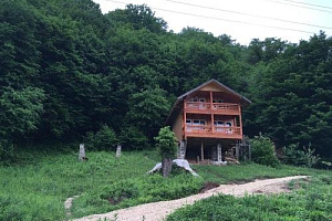 Гостевые дома Каменномостского с бассейном, "Горное Княжество" с бассейном - цены
