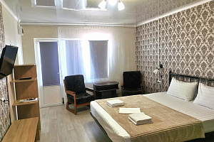 Квартиры Севастополя 2-комнатные, "Студия у Моря"-студия 2х-комнатная - снять