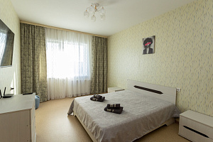 Гостиницы Южно-Сахалинска в центре, 1-комнатная Космонавта Поповича 18 в центре - фото