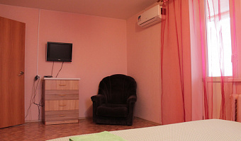 2х-комнатная квартира Профсоюзная 70 в Тюмени - фото 2