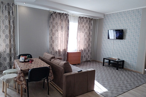 &quot;На Фабричной&quot; 2х-комнатная квартира в Новосибирске 4