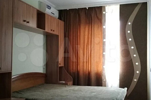 Квартиры Керчи 2-комнатные, 2х-комнатная Щорса 7 2х-комнатная - фото
