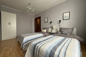 3х-комнатная квартира Чистопольская 21А