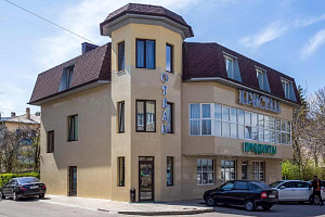 Отели Кисловодска с балконом, "Кристалл" мини-отель с балконом