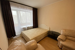 Гостиницы Кемерово с сауной, 2х-комнатная Весенняя 21А с сауной - забронировать номер