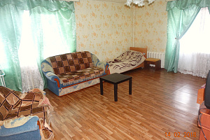 Мини-отели в Серове, 2х-комнатная Короленко 4 мини-отель