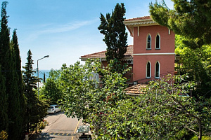 Отели Гурзуфа с видом на море, "Виллы Мераба" гостиничный комплекс с видом на море - цены