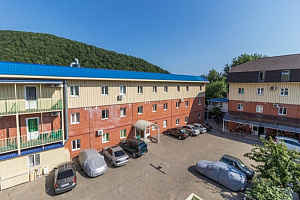 Снять жилье в Архипо-Осиповке, частный сектор в июле, "Пионерский 2/Б"