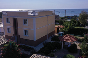 Отели Щёлкино с собственным пляжем, "Берег Казантипа" с собственным пляжем - забронировать номер