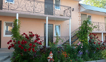 &quot;Цветочный&quot; гостевой дом в Учкуевке (Севастополь) - фото 2
