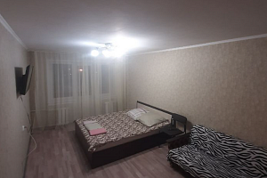 Квартиры Братска на месяц, 2х-комнатная Пирогова 12 кв 23 на месяц - фото