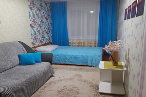 Гостиницы Усть-Илимска с размещением с животными, 2х-комнатная Мечтателей 8 кв 16 с размещением с животными