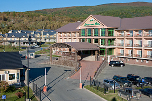 Гостиницы Южно-Сахалинска рядом с аэропортом, "Земляничные Холмы" у аэропорта - фото