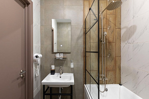 Фото номера «Deluxe Double Suite with balcony двуспальная кровать», 1