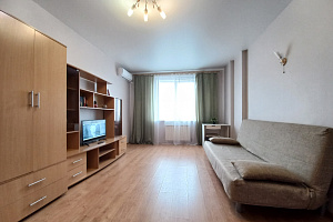 1-комнатная квартира Краснозвездная 9