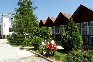 Гостевые дома Абхазии в горах, "У Вали" в горах - забронировать номер