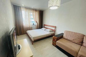 1-комнатная квартира Врубеля 15