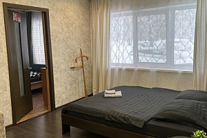 2х-комнатная квартира Ломоносова 135