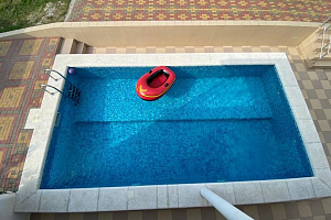 Отели Кабардинки с подогреваемым бассейном, Дружбы 15 с подогреваемым бассейном - забронировать номер