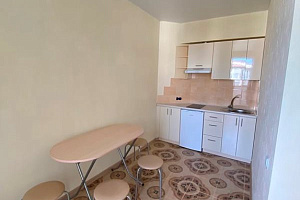 Снять квартиру в Феодосии посуточно в сентябре, квартира-студия Черноморская набережная 1/к - цены