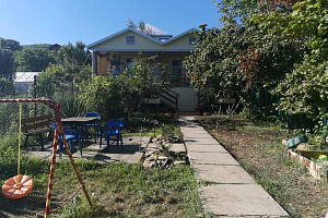 Снять жилье в хуторе Бетта, частный сектор посуточно в сентябре, "Лотос"