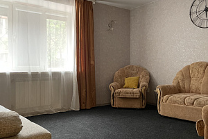 Гостиницы Самары рейтинг, 3х-комнатная Краснодонская 30А рейтинг - раннее бронирование