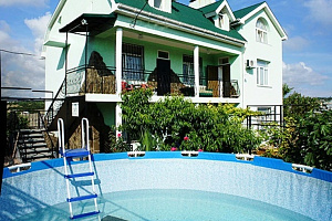 Гостевые дома Севастополя с бассейном, "Грифон" с бассейном - фото