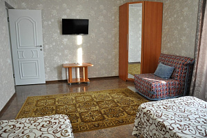 3х-комнатная квартира в мини-гостинице Воина А Шембелиди 10 в Витязево фото 14
