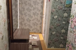 Квартиры Орджоникидзе 2-комнатные, 2х-комнатная Бондаренко 15 2х-комнатная - фото