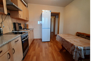 3х-комнатная квартира Дзержинского 44