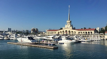 Куда поехать на длинные выходные в феврале?