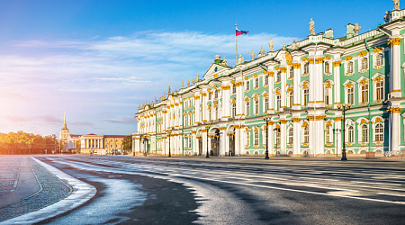 Где остановиться рядом с Эрмитажем зимой — обзор жилья