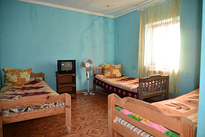 &quot;Солнечный камень&quot; гостевой дом в Черноморском фото 3