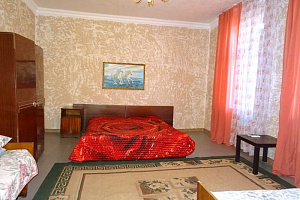 Дома Абхазии на месяц, частьа под-ключ Ардзинба 108/а на месяц - фото